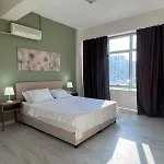 ホームステイ The New House Cesme