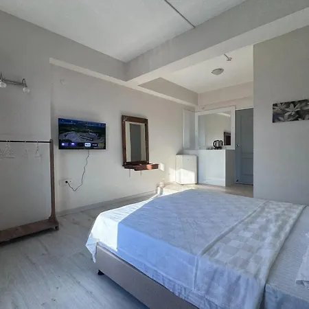 The New House Cesme Homestay